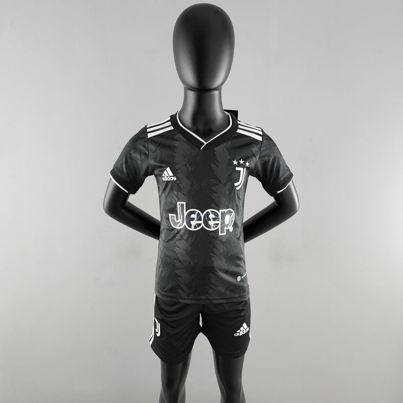 Kit Infantil Juventus Reserva 22/23  (Importação)