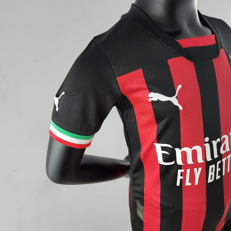 Kit Infantil Milan Titular 22/23 (Importação)