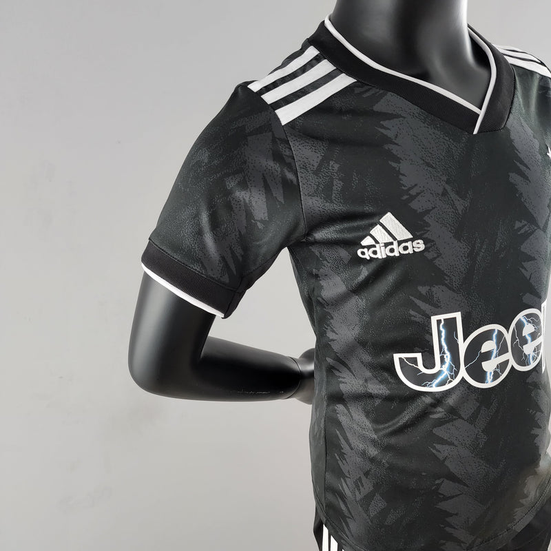 Kit Infantil Juventus Reserva 22/23  (Importação)