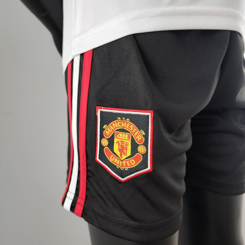 Kit Infantil Manchester United Reserva 22/23 (Importação)