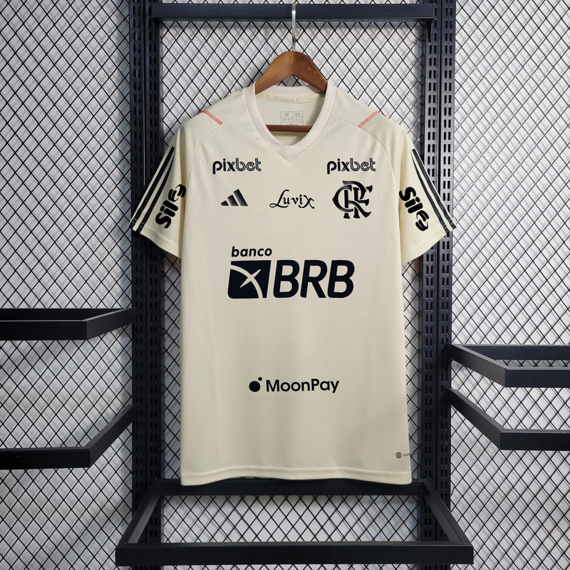 Camisa Flamengo Treino Branca + Patrocínios 23/24 - Versão Torcedor (Importação)