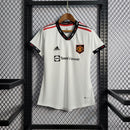 Camisa Manchester United Reserva 22/23 - Versão Feminina (Importação)