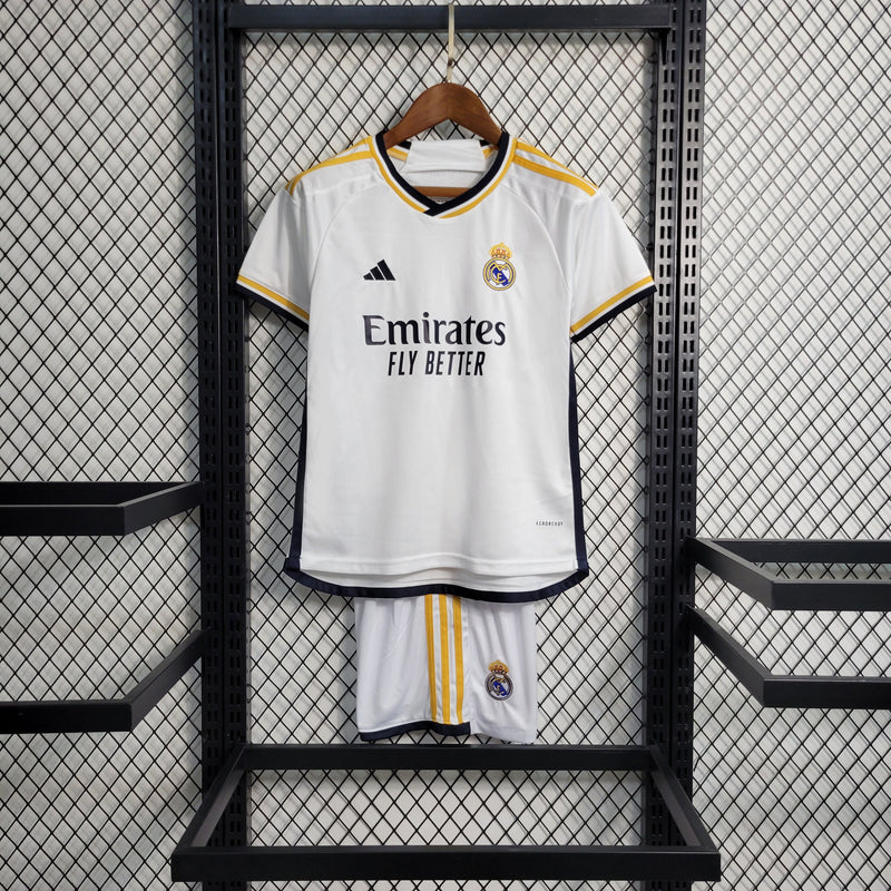 Kit Infantil Real Madrid Titular 23/24 (Importação)