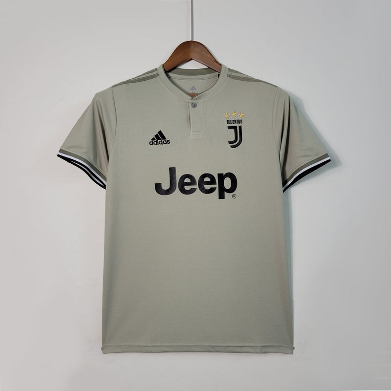 Camisa Juventus Reserva 18/19 - Versão Retro  (Importação)