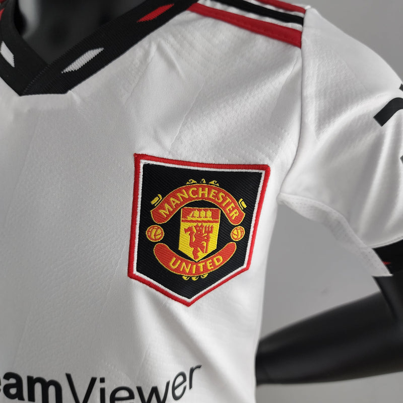 Kit Infantil Manchester United Reserva 22/23 (Importação)