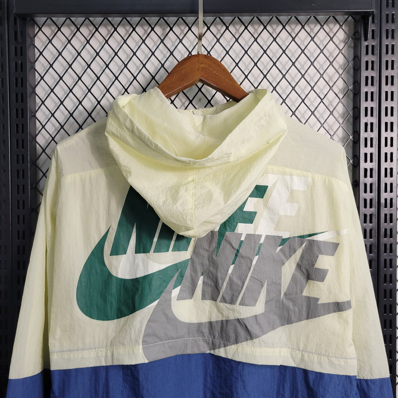 Jaqueta Corta Vento Nike 23/24 - Bege e Azul (Importação)