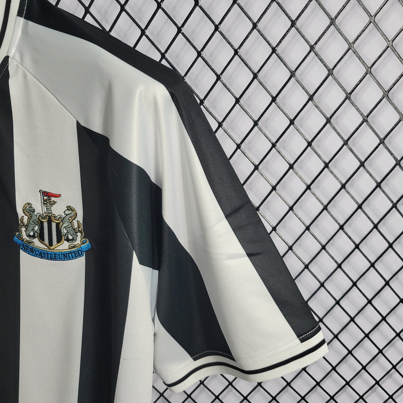 Camisa Newcastle Titular 22/23 - Versão Torcedor (Importação)